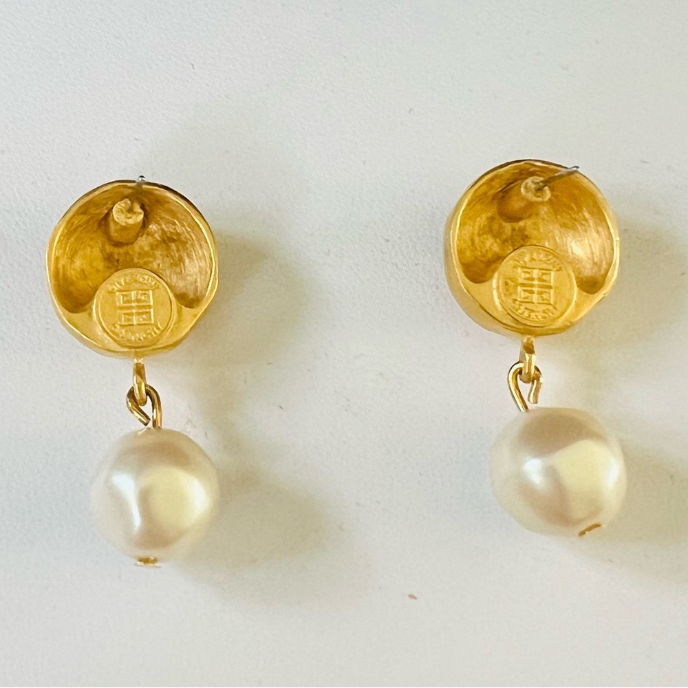 Givenchy Designer Signed Pearl Dangle Earrings - image 6